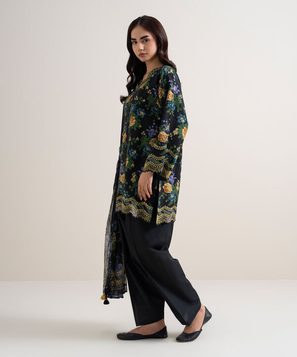 3 Piece - Printed Arabic Lawn Suit