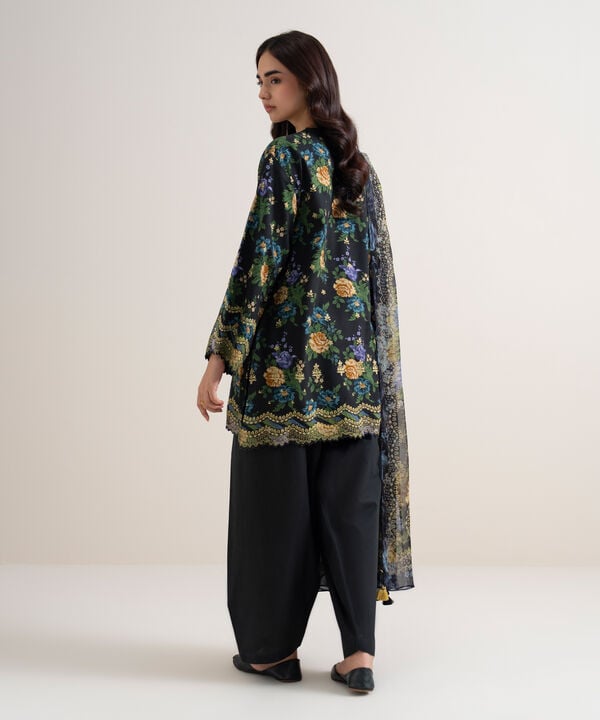3 Piece - Printed Arabic Lawn Suit