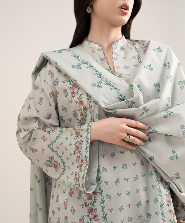 3 Piece - Printed Zari Lawn Suit
