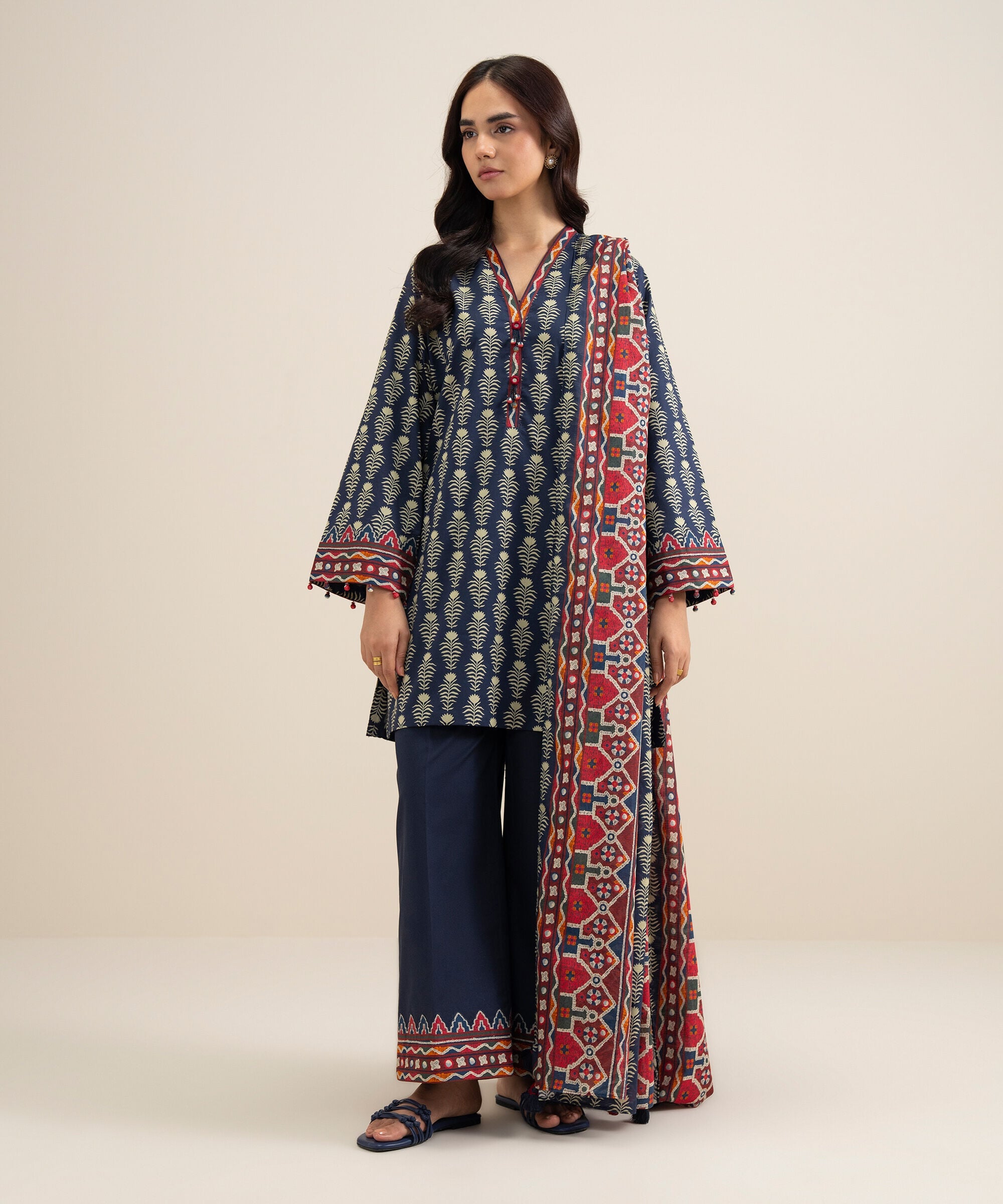Unstitched 3 PC U3PDYS26V618