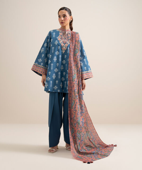 3 Piece - Embroidered Lawn Suit