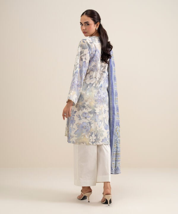 3 Piece - Embroidered Lawn Suit