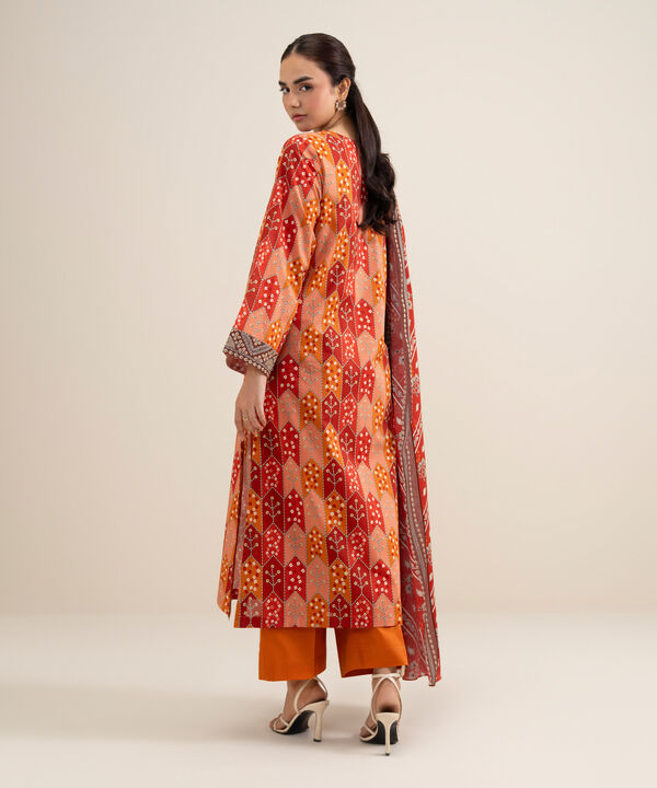 3 Piece - Embroidered Lawn Suit