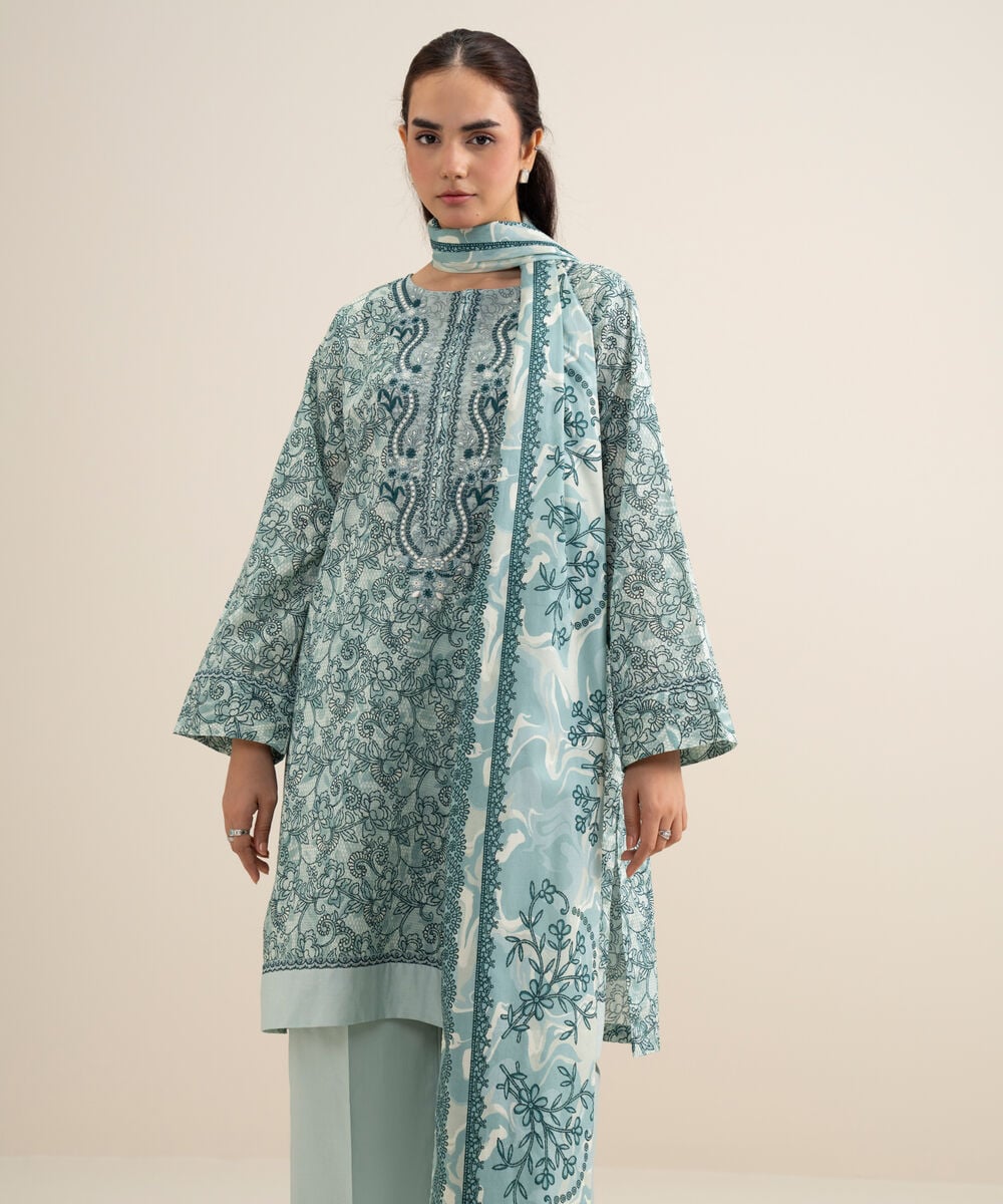 3 Piece - Embroidered Lawn Suit