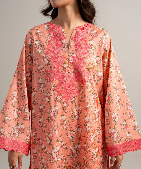 3 Piece - Embroidered Lawn Suit