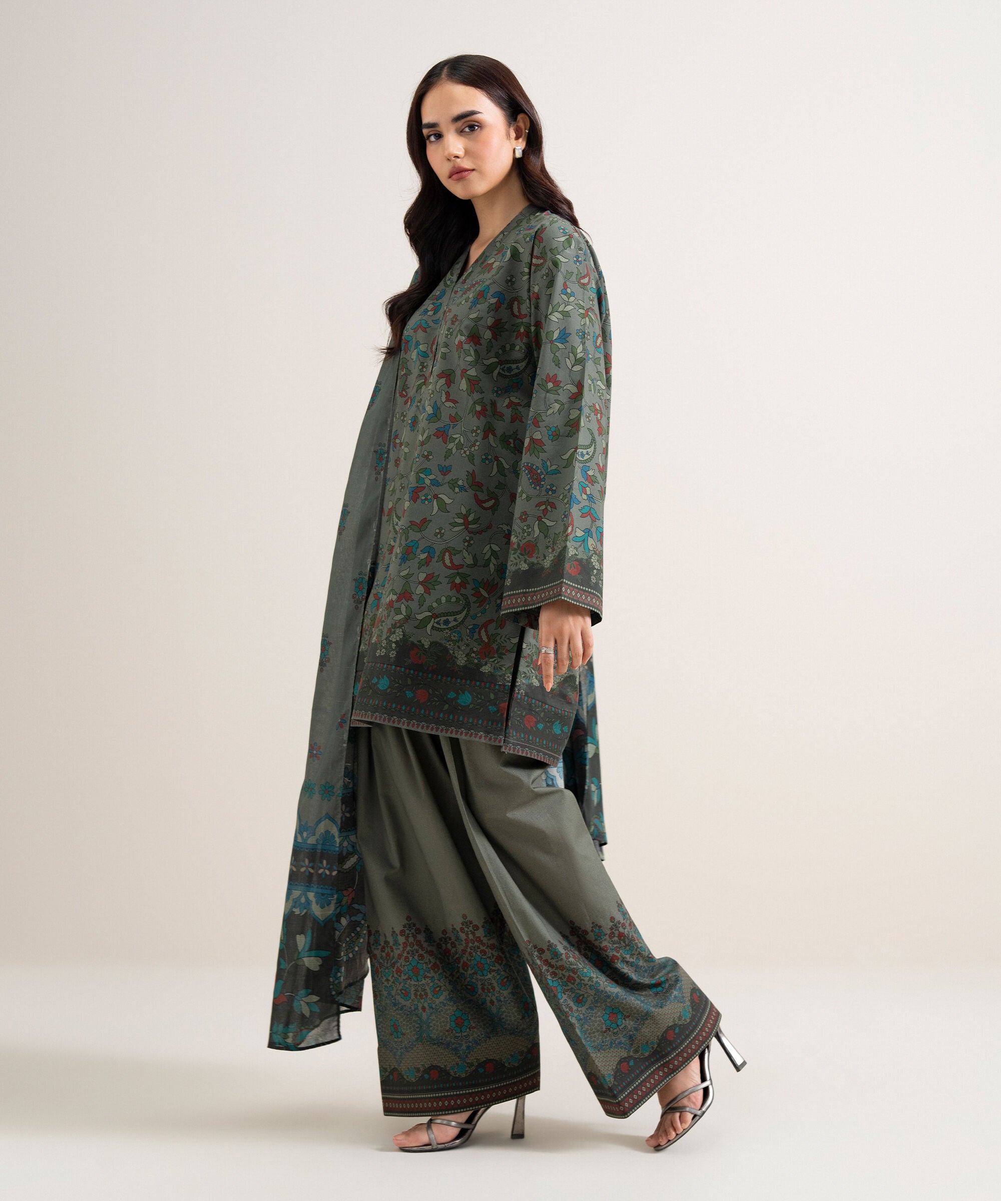 3 Piece - Printed Lawn Suit U3PDYS26V799
