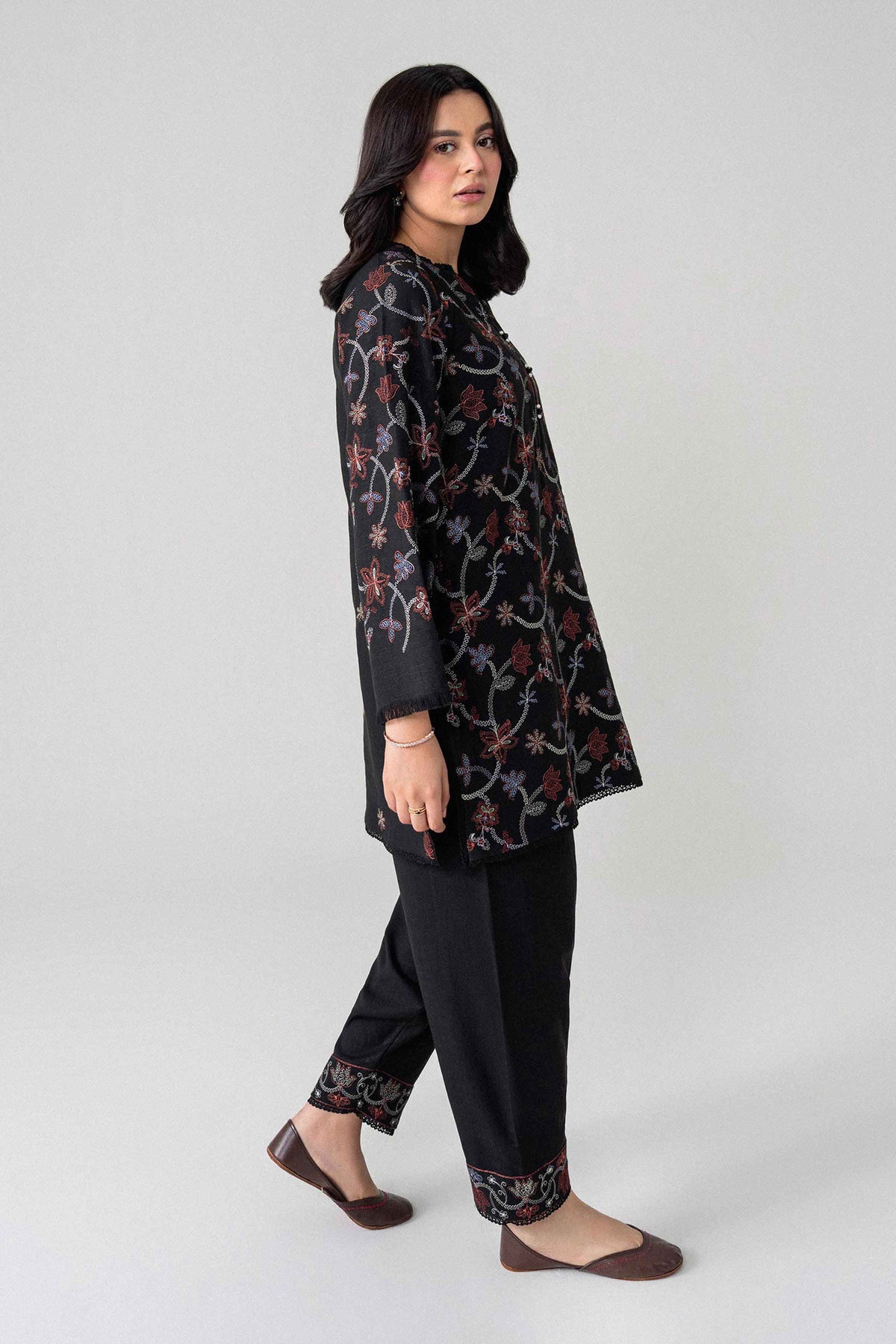 2 Piece - Embroidered Suit - U3PE-NISHA26WV1-147