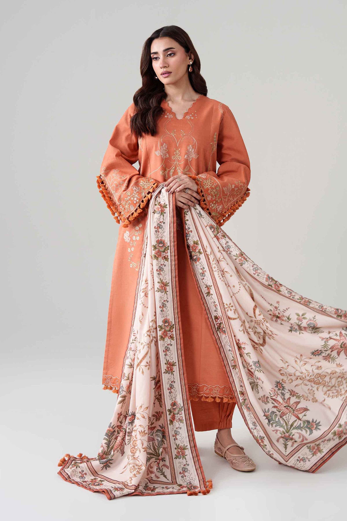 3 Piece - Digital Printed Embroidered Suit - U3PE-NISHA26WV1-158