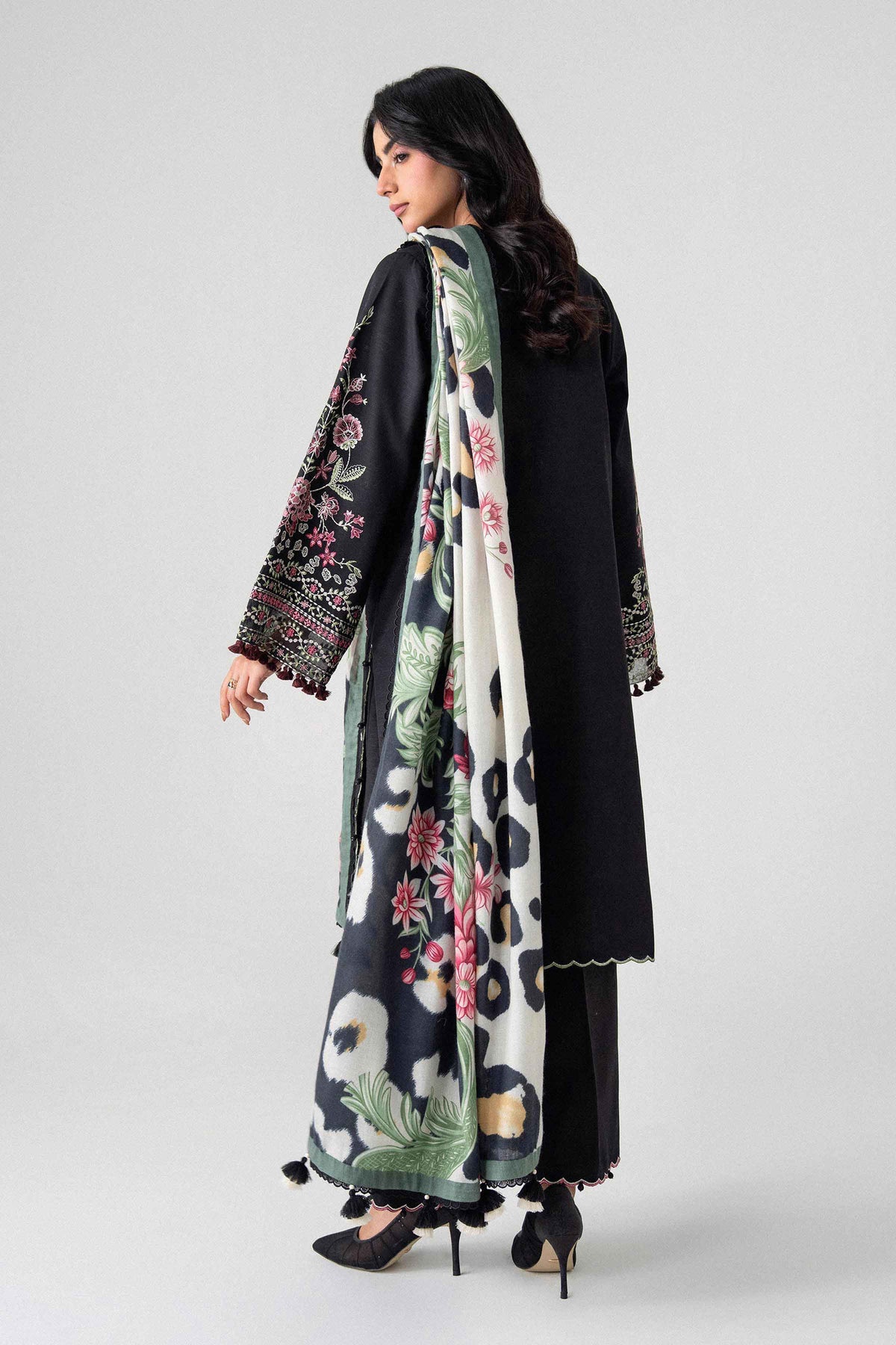 3 Piece - Digital Printed Embroidered Suit - U3PE-NISHA26WV1-235