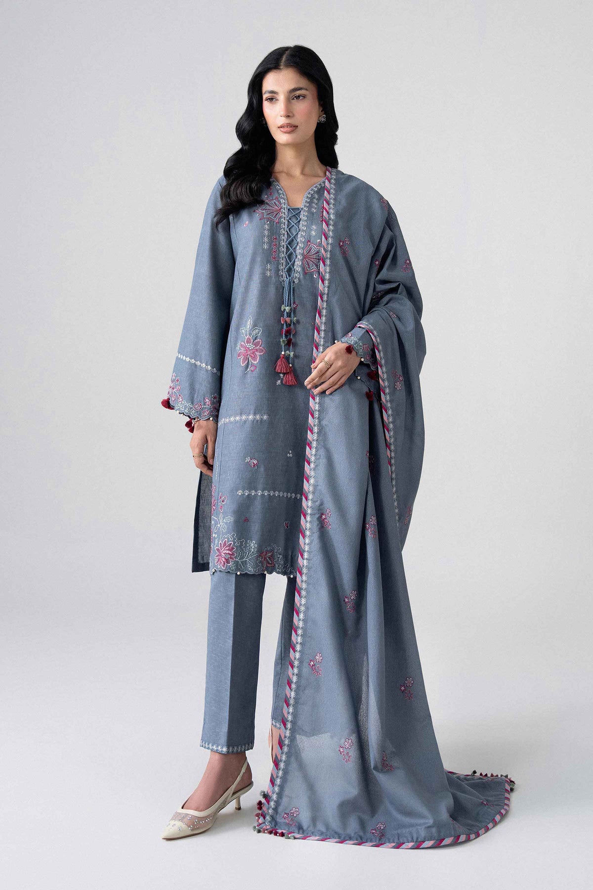 3 Piece - Embroidered Suit - U3PE-NISHA26WV1-51