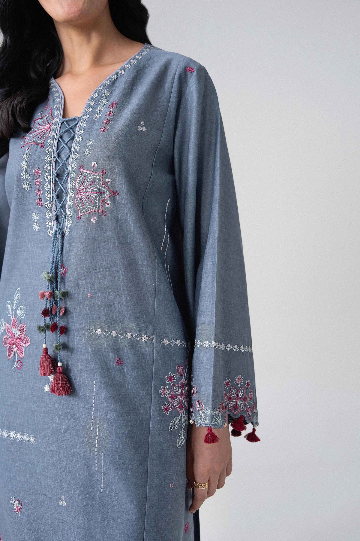 3 Piece - Embroidered Suit - U3PE-NISHA26WV1-51