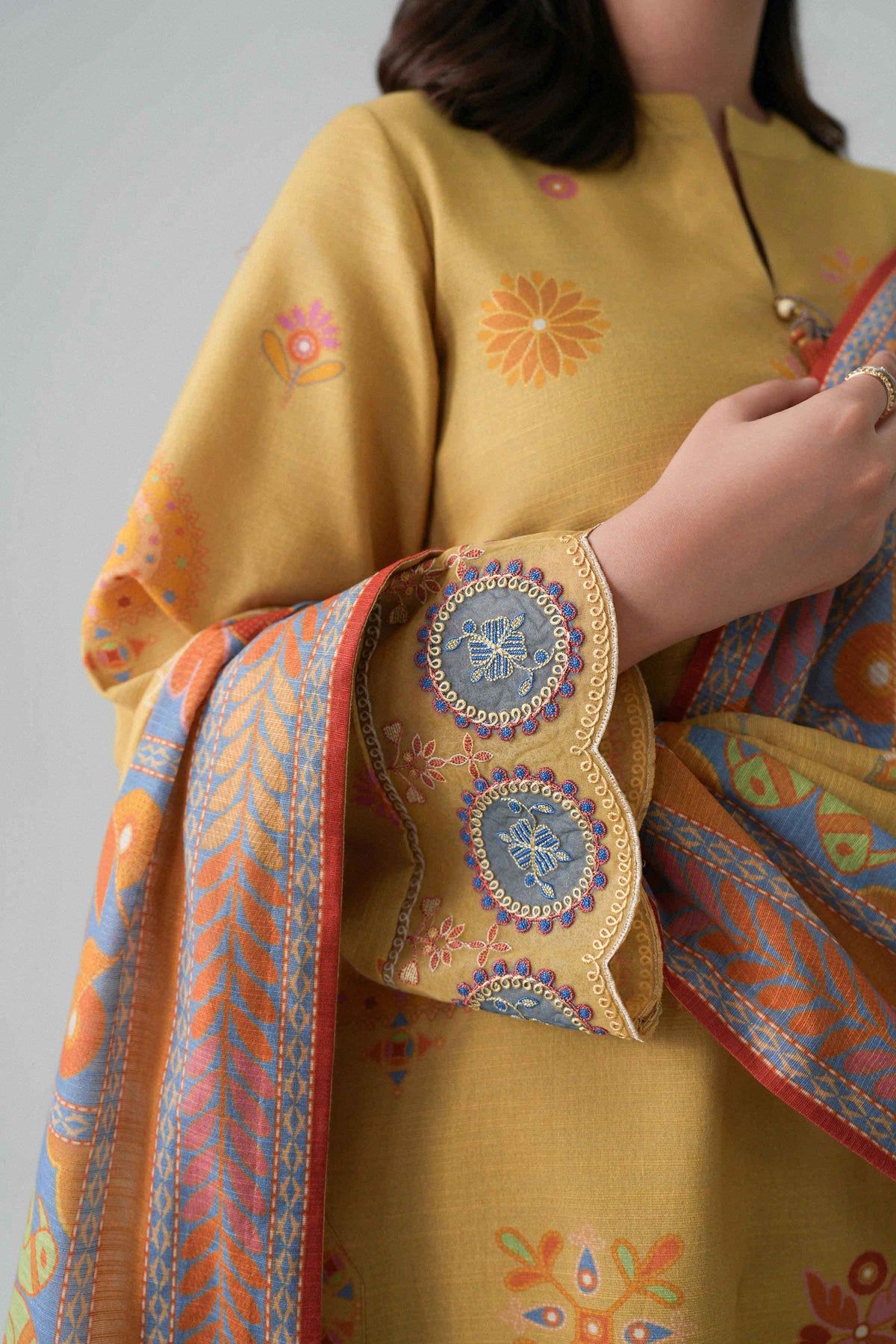 3 Piece - Printed Embroidered Suit - U3PE-NISHA26WV1-93