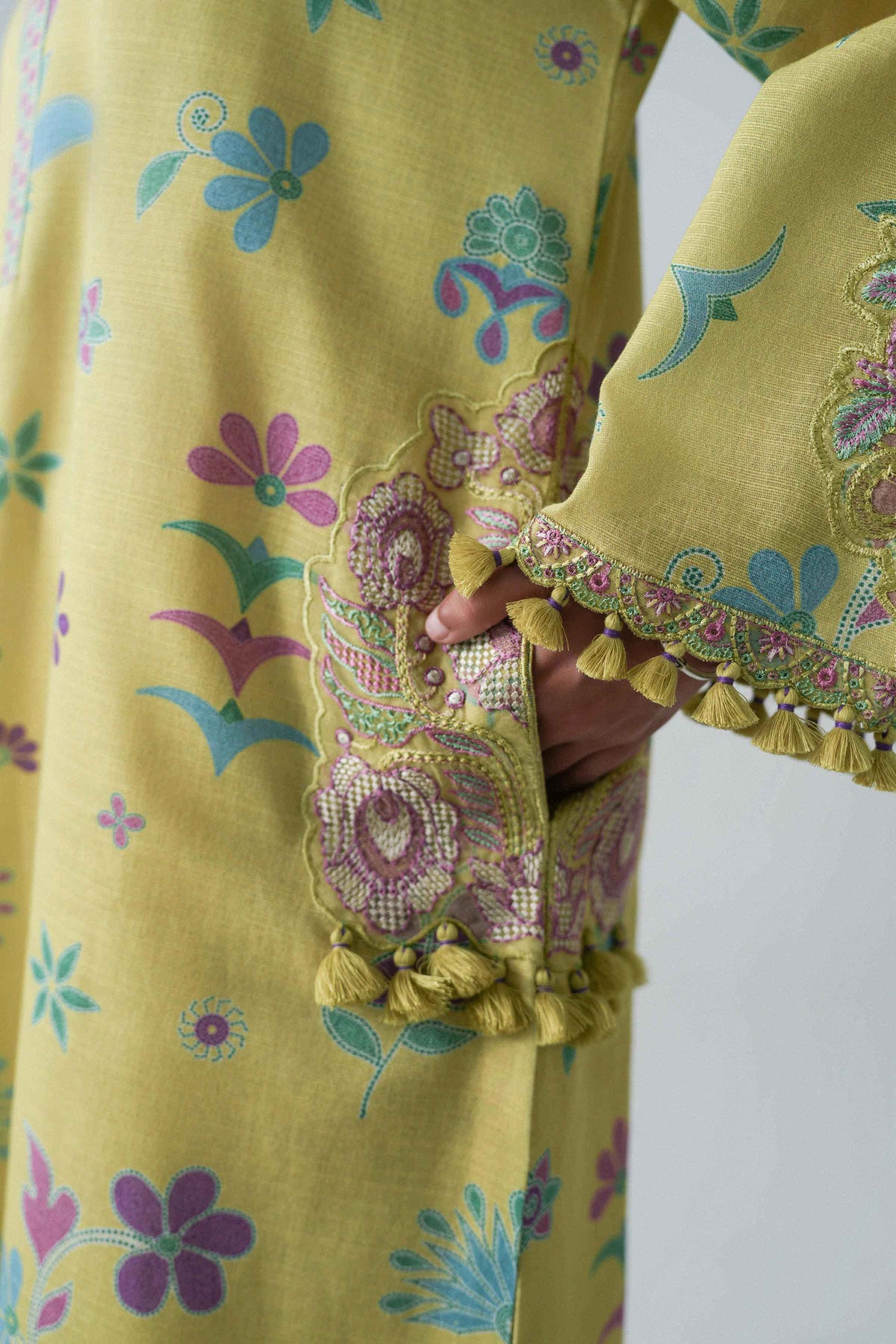 3 Piece - Printed Embroidered Suit - U3PE-NISHA26WV1-94