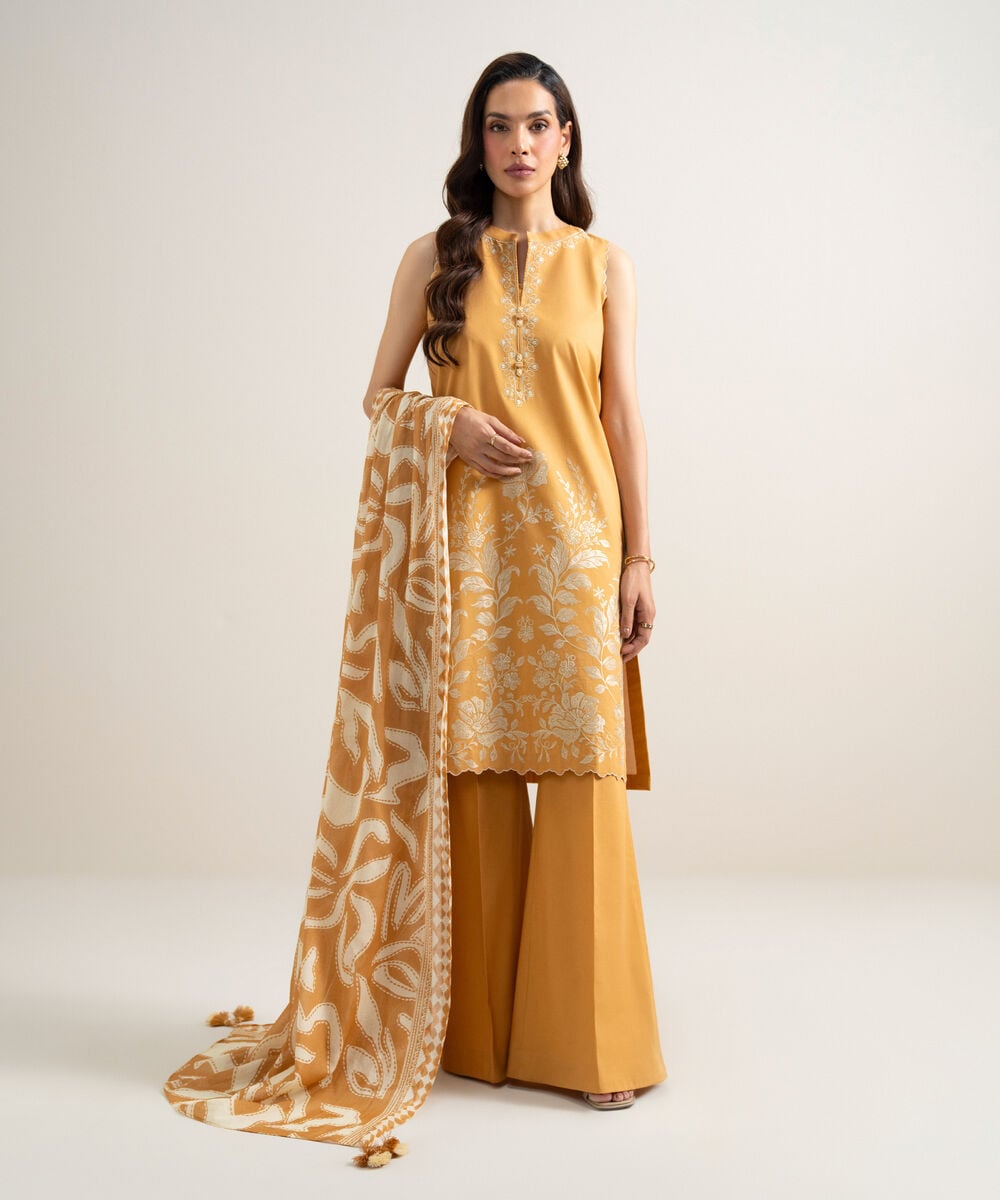 3 Piece - Embroidered Lawn Suit U3PEADD26V14