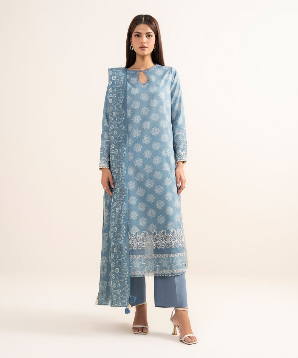 3 Piece - Embroidered Lawn Suit