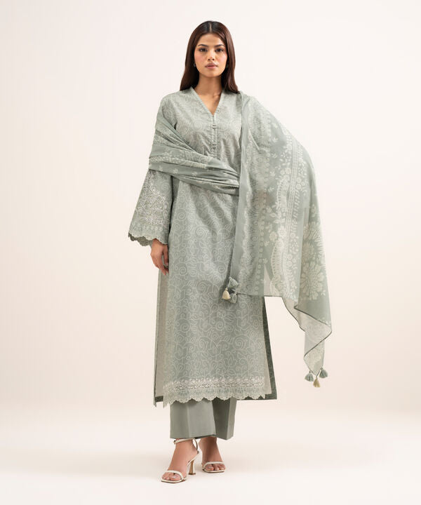 3 Piece - Embroidered Lawn Suit