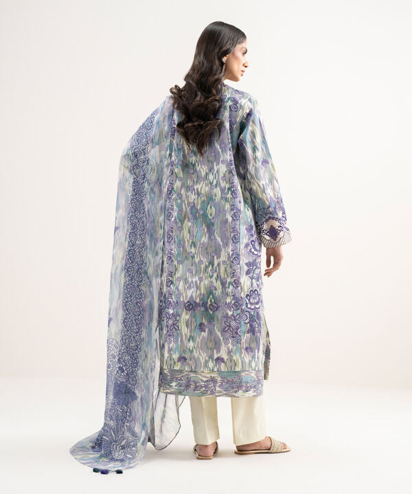 3 Piece - Embroidered Lawn Suit