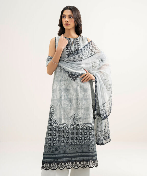 3 Piece - Embroidered Lawn Suit