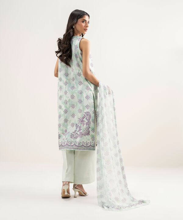 3 Piece - Embroidered Lawn Suit