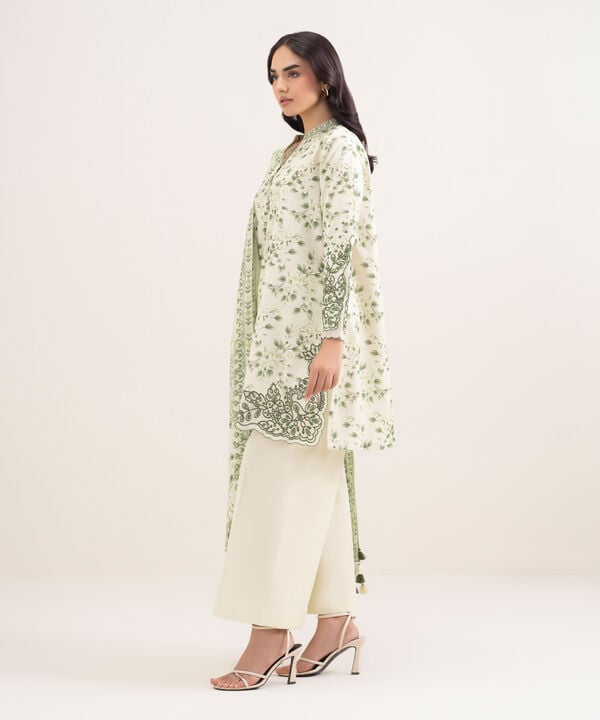 3 Piece - Embroidered Zari Lawn Suit