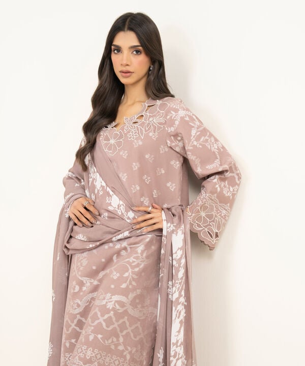 3 Piece - Embroidered Jacquard Suit