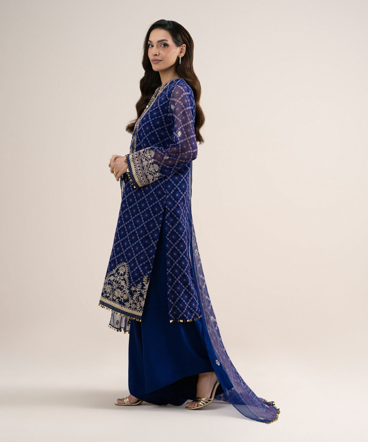 3 Piece - Embroidered Chiffon Suit U3PELXS26V77