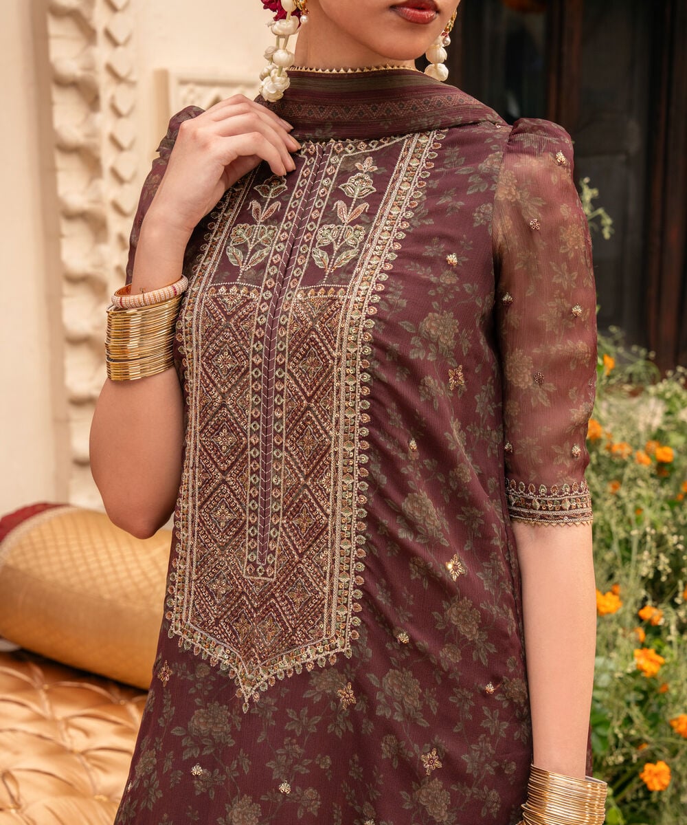 3 Piece - Embroidered Chiffon Suit U3PELXS26V78
