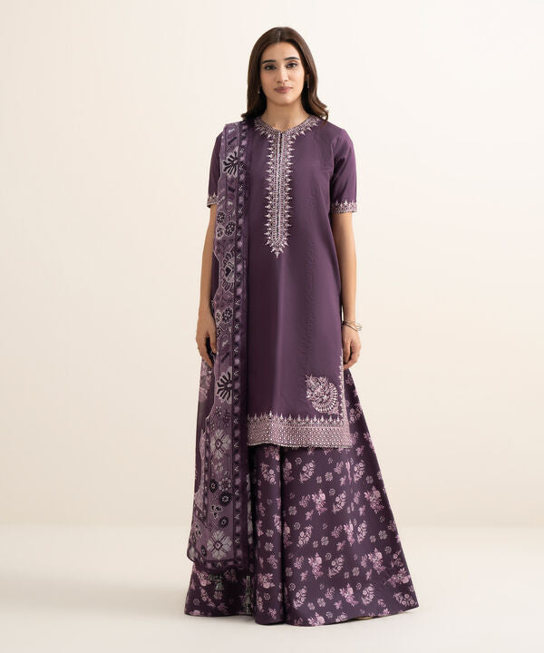 3 Piece - Embroidered Lawn Suit