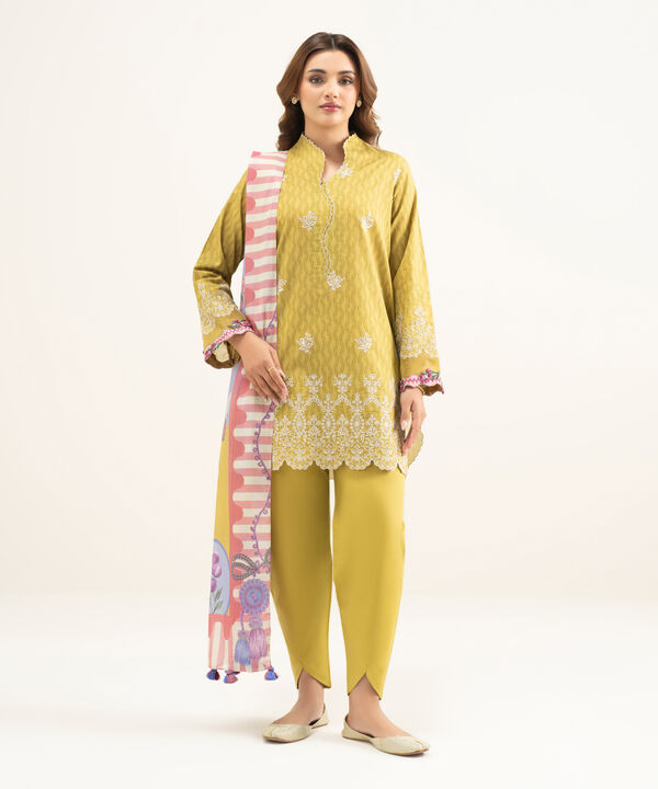 3 Piece - Embroidered Lawn Suit