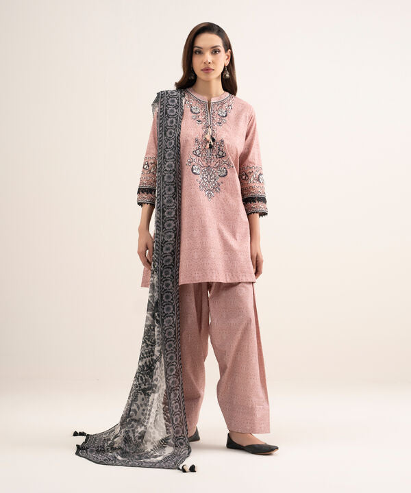 3 Piece - Embroidered Lawn Suit