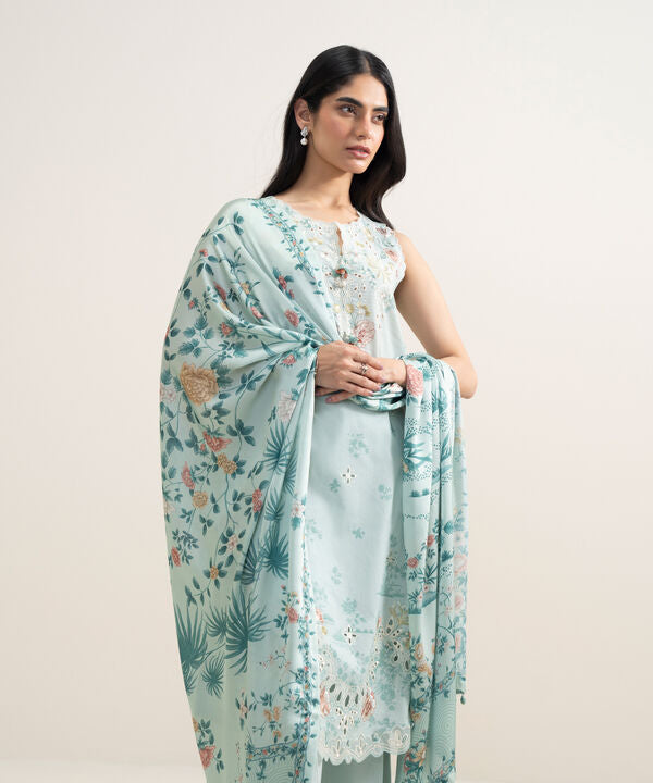 3 Piece - Embroidered Lawn Suit