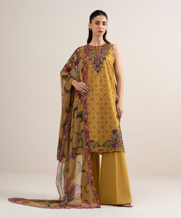3 Piece - Embroidered Lawn Suit