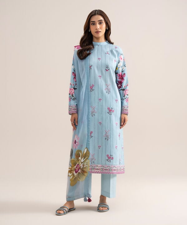 3 Piece - Embroidered Lawn Suit