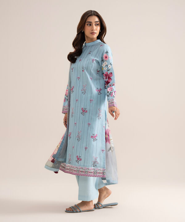 3 Piece - Embroidered Lawn Suit