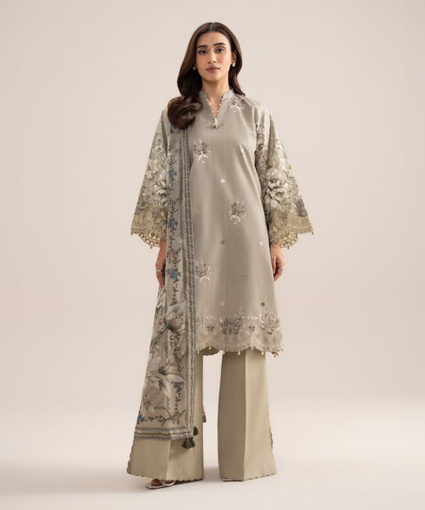 3 Piece - Embroidered Lawn Suit