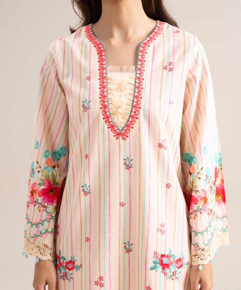 3 Piece - Embroidered Lawn Suit U3PESGS26V74