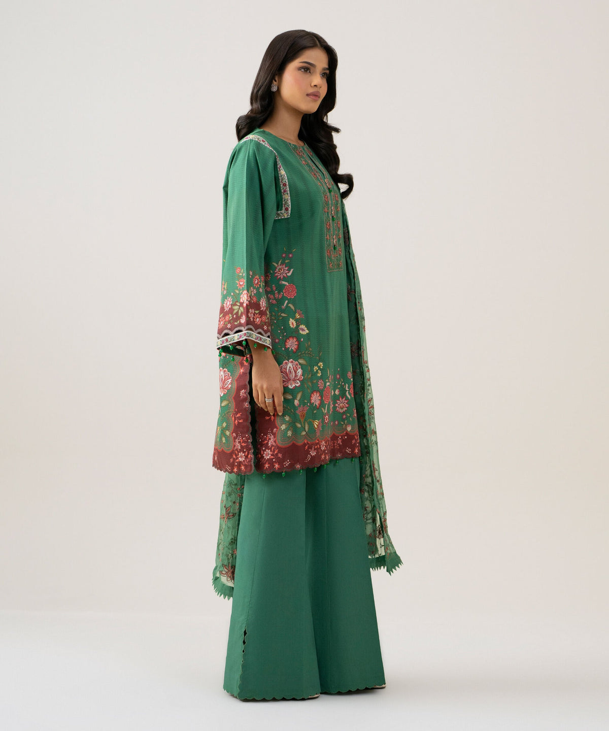 3 Piece - Embroidered Lawn Suit U3PESGS26V81