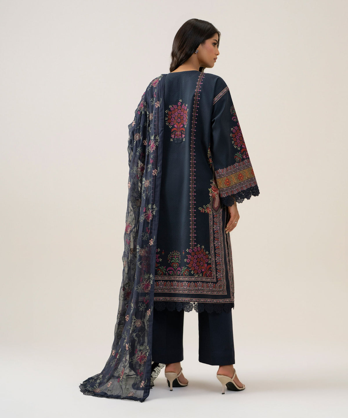 3 Piece - Embroidered Cotton Suit U3PESGS26V88