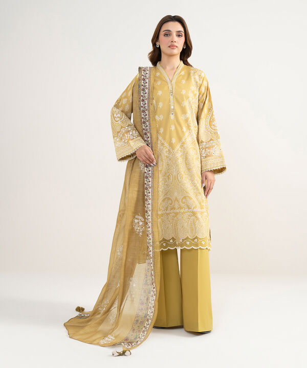 3 Piece - Embroidered Lawn Suit