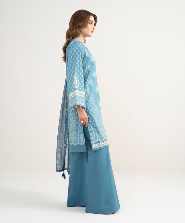 3 Piece - Embroidered Lawn Suit