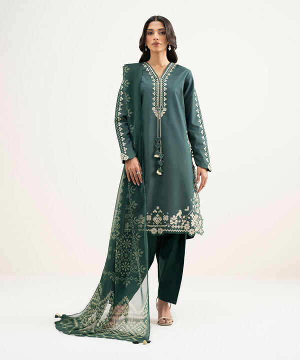 3 Piece - Embroidered Zari Lawn Suit