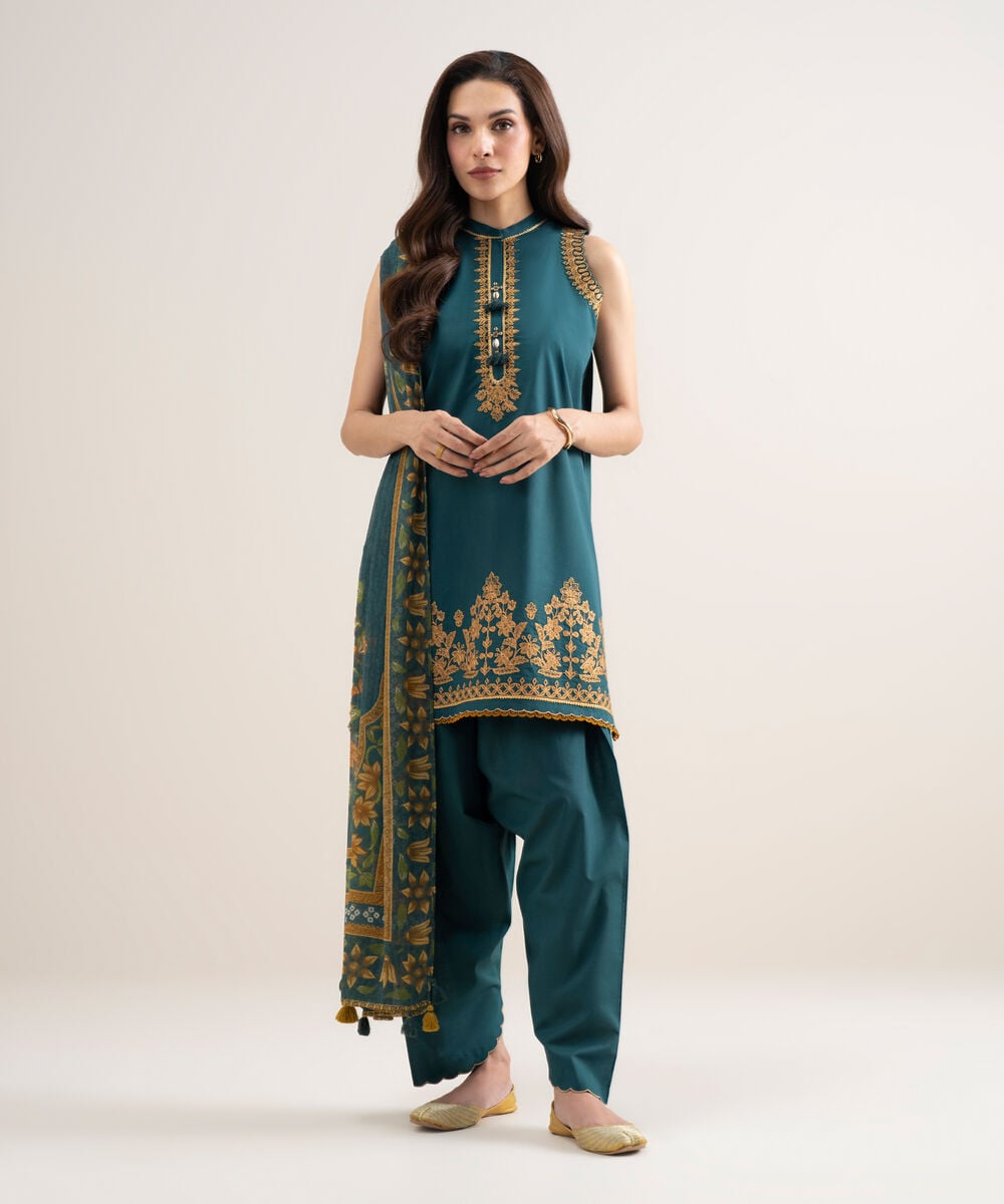 3 Piece - Embroidered Lawn Suit