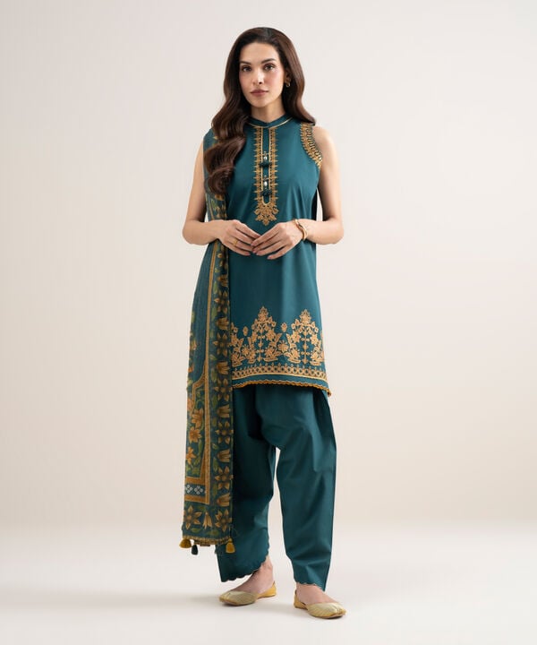 3 Piece - Embroidered Lawn Suit