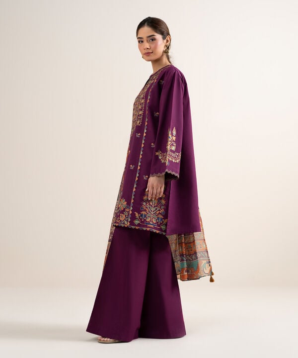 3 Piece - Embroidered Lawn Suit