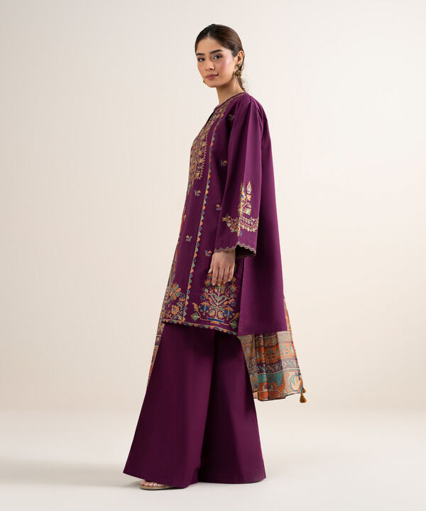 3 Piece - Embroidered Lawn Suit