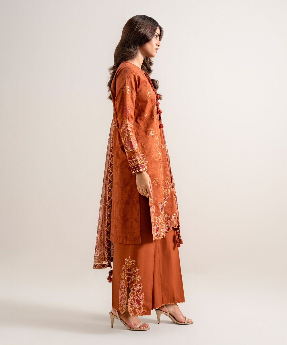 3 Piece - Embroidered Jacquard Suit U3PESTS26V82