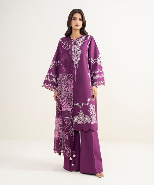 3 Piece - Embroidered Lawn Suit