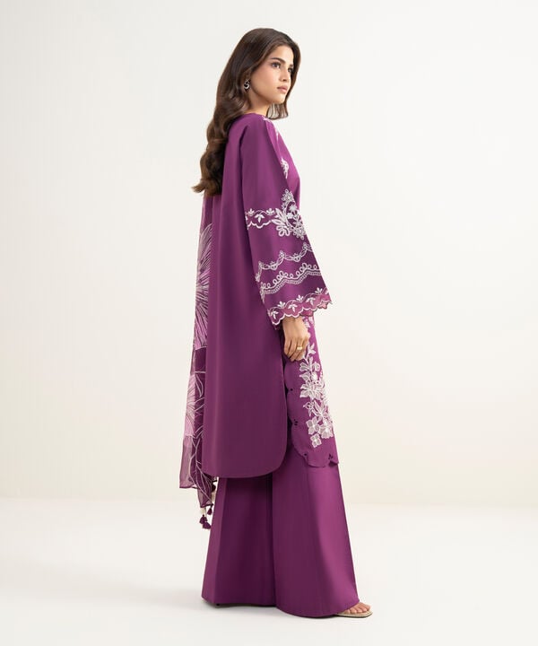 3 Piece - Embroidered Lawn Suit