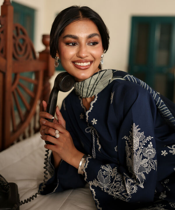3 Piece - Embroidered Lawn Suit
