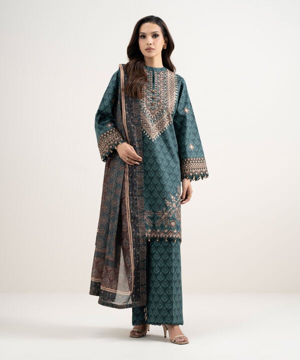 3 Piece - Embroidered Lawn Suit